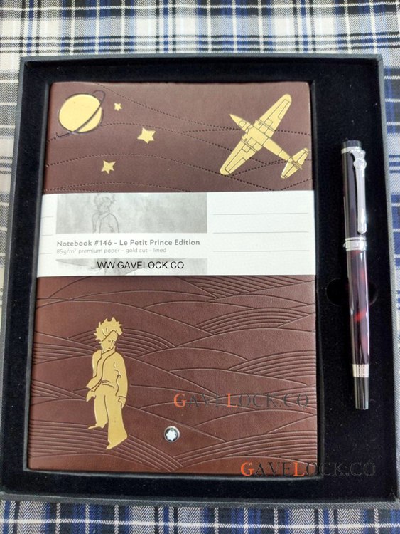 AAA Quality MontBlanc Leather Notebook & Rollerball Pen set